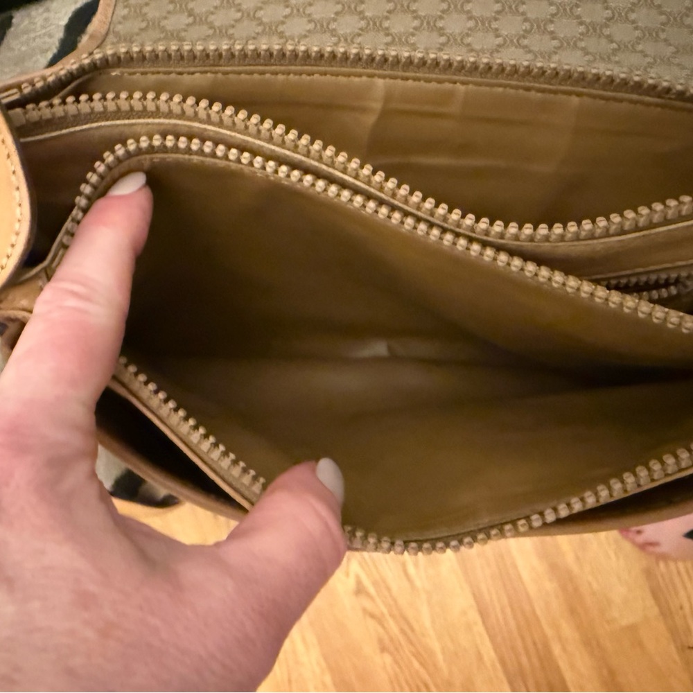 Vintage EUC Celine Macadam Crossbody Bag PVC Leather - Picture 13 of 15